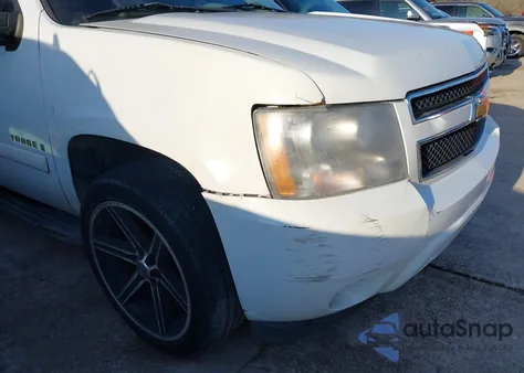 2008 Chevrolet Tahoe Lt из США, поврежденный, VIN 1GNFC13098R220237